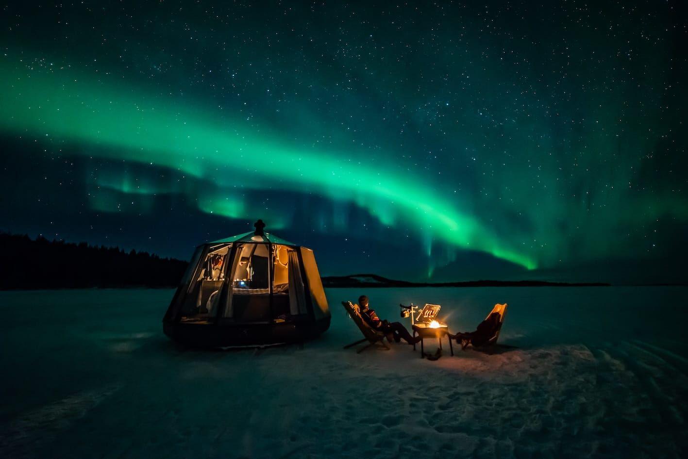 Northern lights over the Aurora Hut igloos