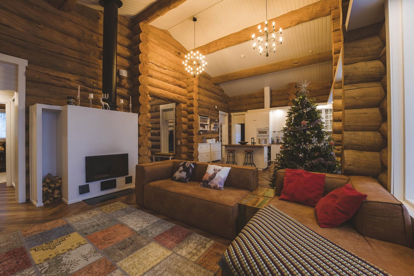Luxury Log Villa at Invisible Forest Lodge